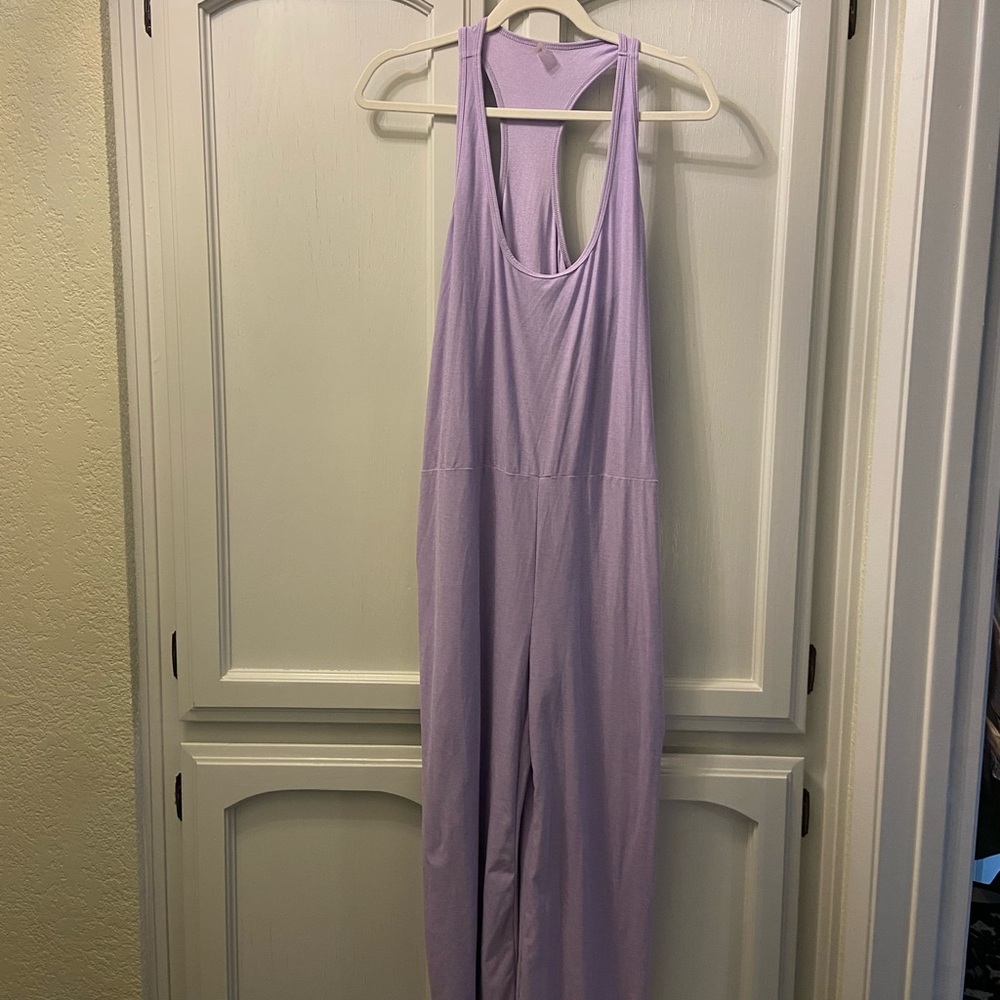 Beyond Yoga Lilac Sleeveless Jumpsuit
